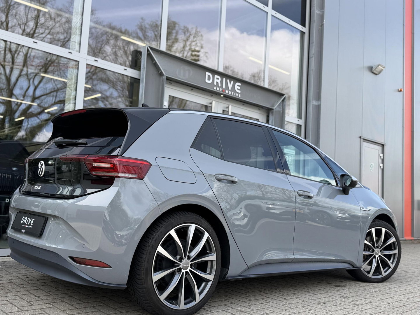 Volkswagen ID.3 First Max 58 kWh |SOH94%|Pano|ACC|HUD|20"|Allweather|Trekhaak|Moonstone