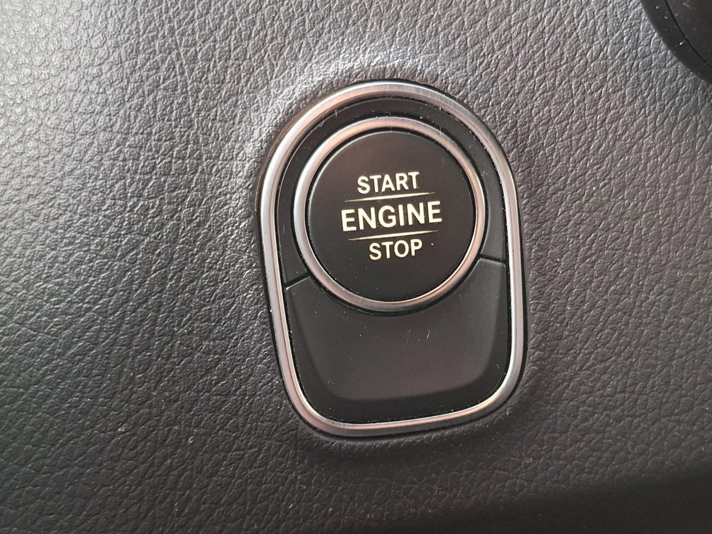 Mercedes-Benz Sprinter 311 2.2 CDI L2H2 / AIRCO / CAMERA / 3 ZITS / DEALER ONDERHOUDEN / NAVI