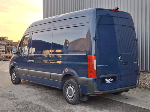 Mercedes-Benz Sprinter 311 2.2 CDI L2H2 / AIRCO / CAMERA / 3 ZITS / DEALER ONDERHOUDEN / NAVI