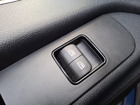 Mercedes-Benz Sprinter 311 2.2 CDI L2H1 Functional / AIRCO / CAMERA / 3 ZITS / DEALER ONDERHOUDEN / NAVI