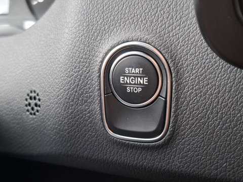 Mercedes-Benz Sprinter 311 2.2 CDI L2H1 Functional / AIRCO / CAMERA / 3 ZITS / DEALER ONDERHOUDEN / NAVI