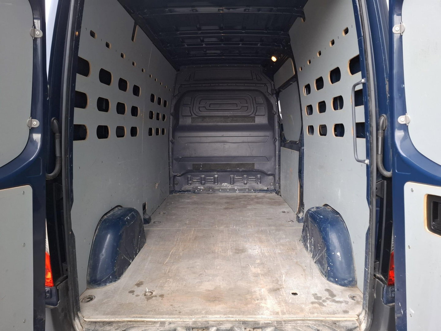 Mercedes-Benz Sprinter 311 2.2 CDI L2H1 Functional / AIRCO / CAMERA / 3 ZITS / DEALER ONDERHOUDEN / NAVI