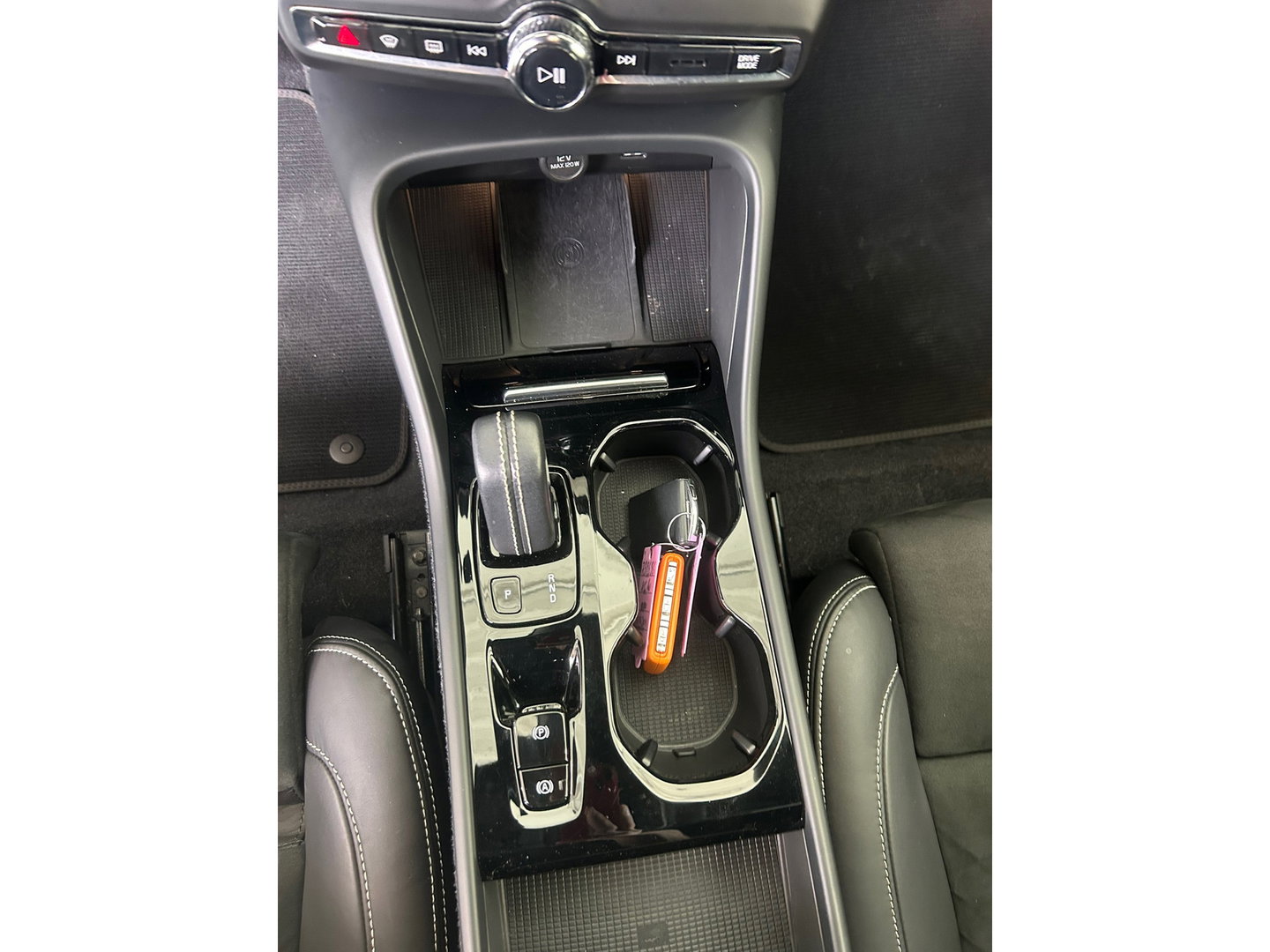 Volvo XC40 1.5 T5 Recharge Inscription 193KW/262pk DCT7|R-Design|Harman/KARDON|LEER/ALCANTARA|MEMORYSTOEL|CAMERA|PDC