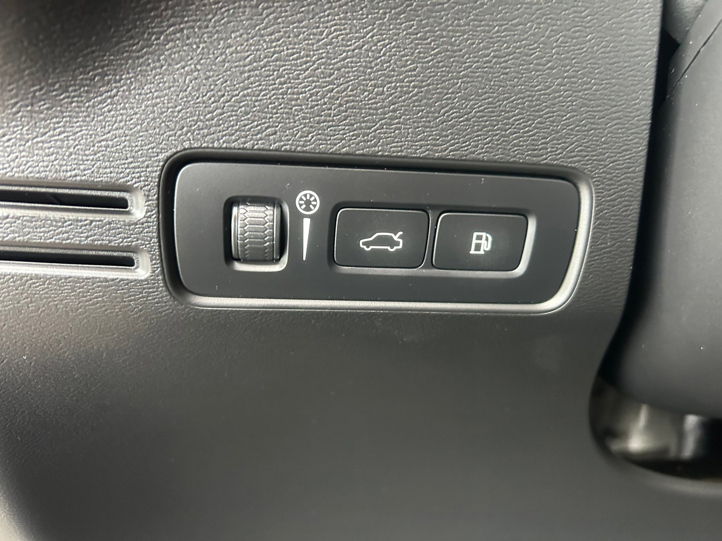 Volvo XC40 1.5 T5 Recharge Inscription 193KW/262pk DCT7|R-Design|Harman/KARDON|LEER/ALCANTARA|MEMORYSTOEL|CAMERA|PDC