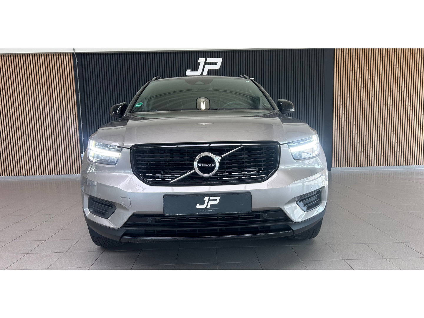 Volvo XC40 1.5 T5 Recharge Inscription 193KW/262pk DCT7|R-Design|Harman/KARDON|LEER/ALCANTARA|MEMORYSTOEL|CAMERA|PDC