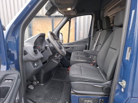 Mercedes-Benz Sprinter 311 2.2 CDI L2H2 AIRCO / CAMERA / 3 ZITS / DEALER ONDERHOUDEN / NAVI