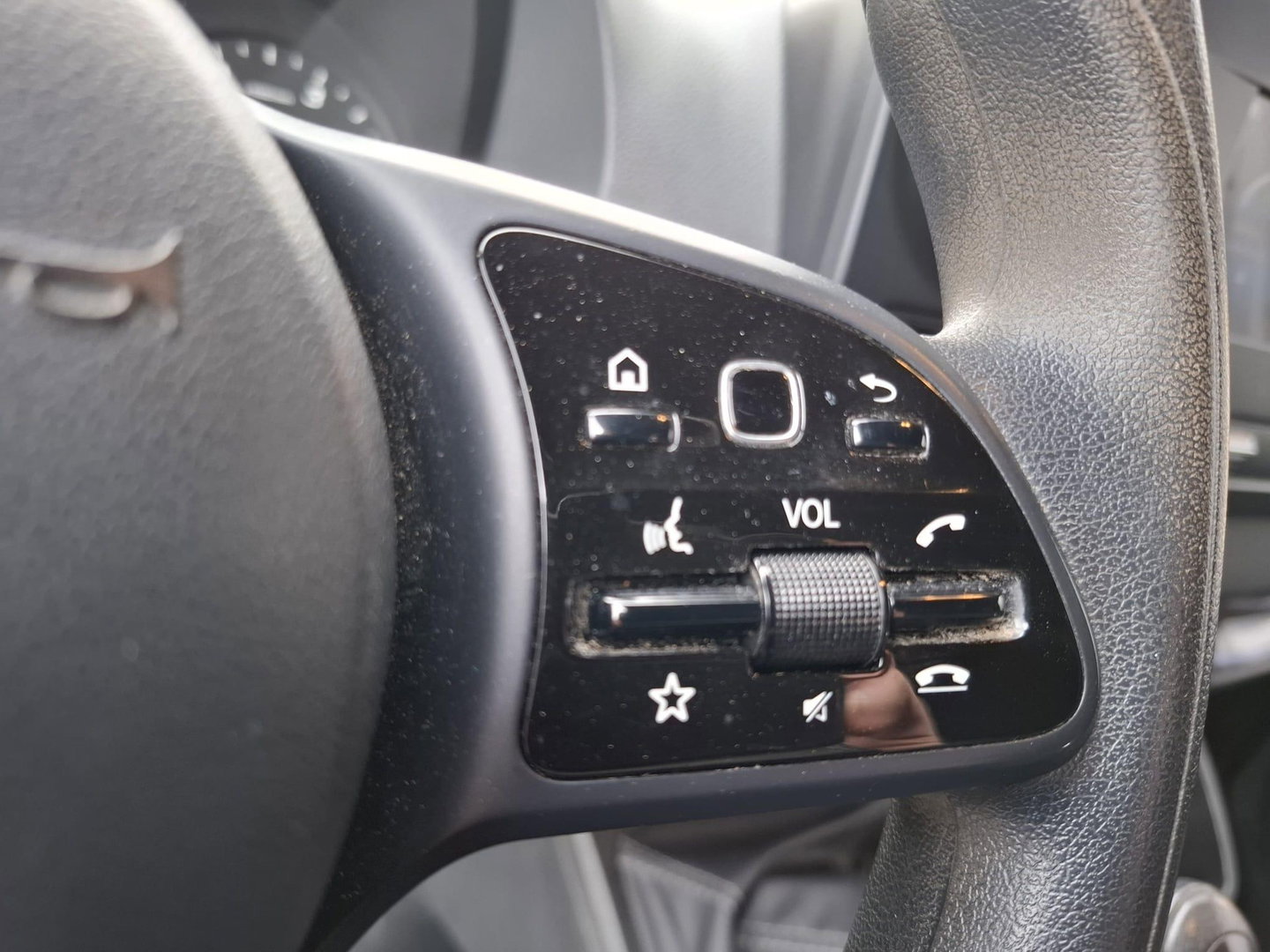 Mercedes-Benz Sprinter 311 2.2 CDI L2H2 AIRCO / CAMERA / 3 ZITS / DEALER ONDERHOUDEN / NAVI