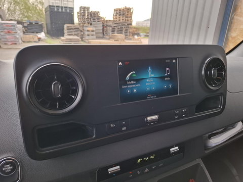 Mercedes-Benz Sprinter 311 2.2 CDI L2H2 AIRCO / CAMERA / 3 ZITS / DEALER ONDERHOUDEN / NAVI
