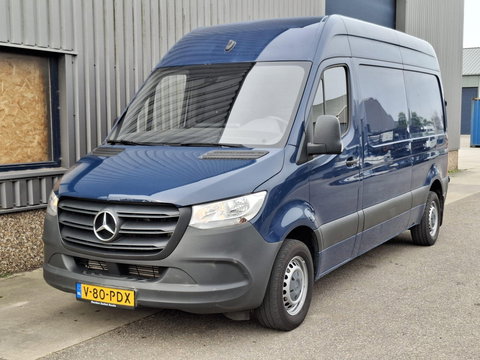 Mercedes-Benz Sprinter 311 2.2 CDI L2H2 AIRCO / CAMERA / 3 ZITS / DEALER ONDERHOUDEN / NAVI