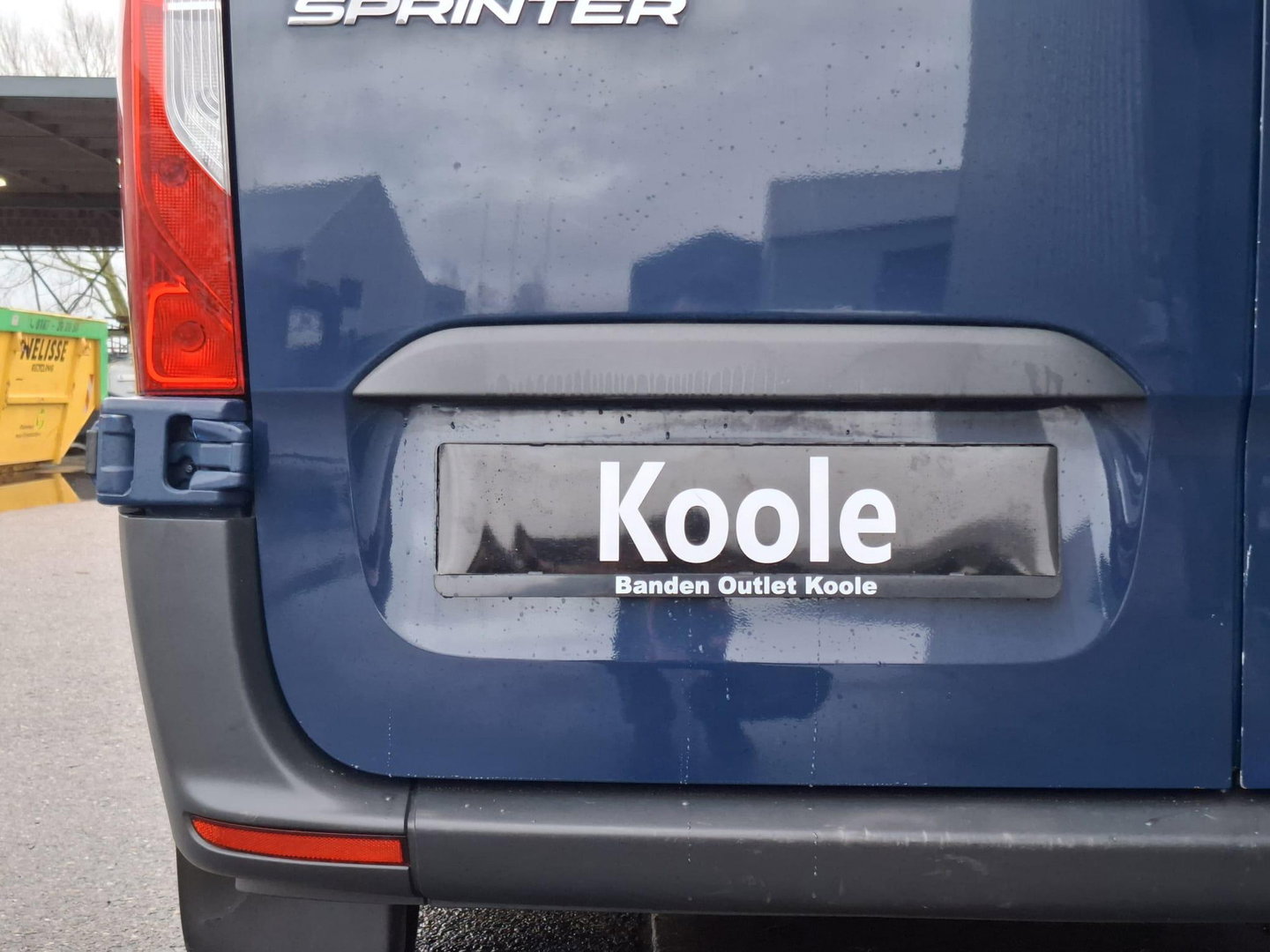 Mercedes-Benz Sprinter 311 2.2 CDI L2H2 / AIRCO / CAMERA / 3 ZITS / DEALER ONDERHOUDEN / NAVI