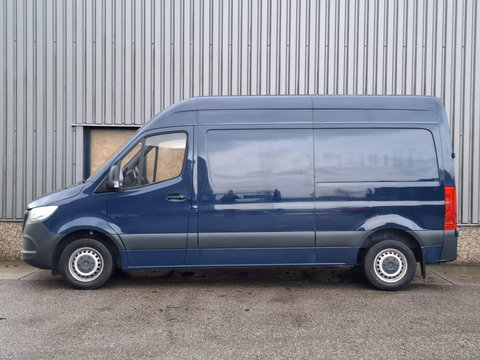 Mercedes-Benz Sprinter 311 2.2 CDI L2H2 / AIRCO / CAMERA / 3 ZITS / DEALER ONDERHOUDEN / NAVI
