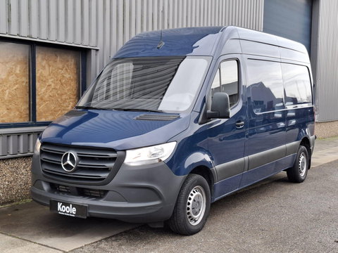 Mercedes-Benz Sprinter 311 2.2 CDI L2H1 / AIRCO / CAMERA / 3 ZITS / DEALER ONDERHOUDEN / NAVI