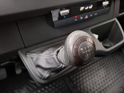 Mercedes-Benz Sprinter 311 2.2 CDI L2H1 / AIRCO / CAMERA / 3 ZITS / DEALER ONDERHOUDEN / NAVI