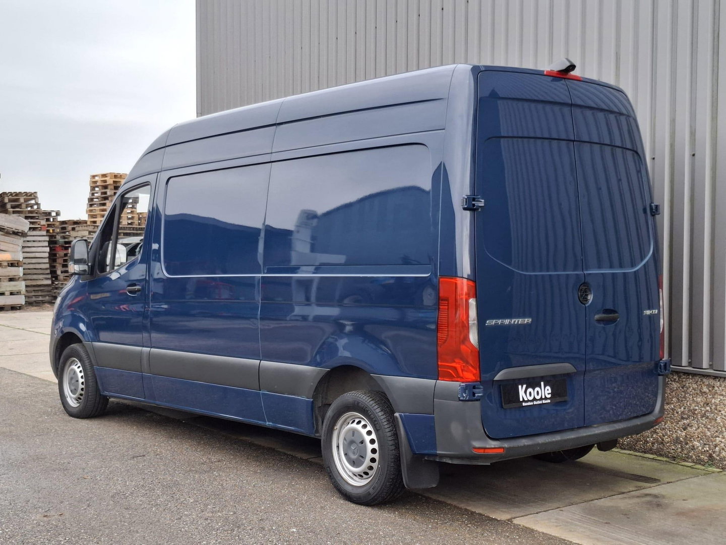 Mercedes-Benz Sprinter 311 2.2 CDI L2H1 / AIRCO / CAMERA / 3 ZITS / DEALER ONDERHOUDEN / NAVI