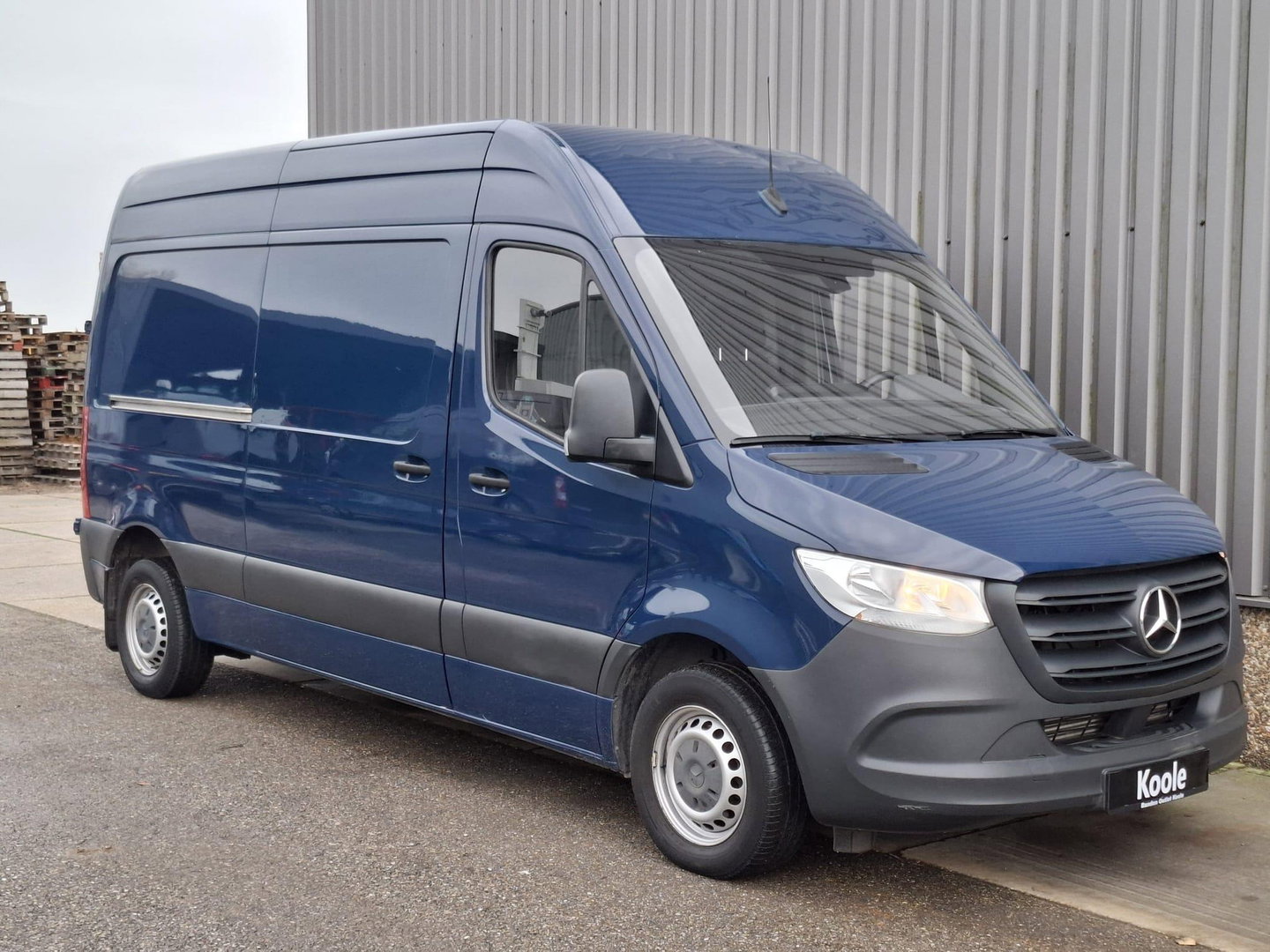 Mercedes-Benz Sprinter 311 2.2 CDI L2H1 / AIRCO / CAMERA / 3 ZITS / DEALER ONDERHOUDEN / NAVI