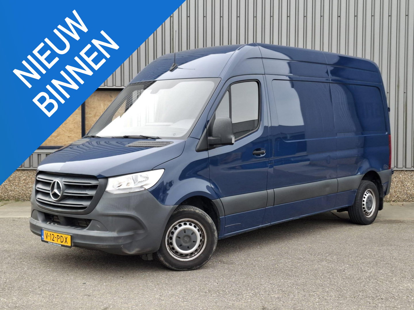 Mercedes-Benz Sprinter 311 2.2 CDI L2H2 AIRCO / CAMERA / 3 ZITS / DEALER ONDERHOUDEN / NAVI