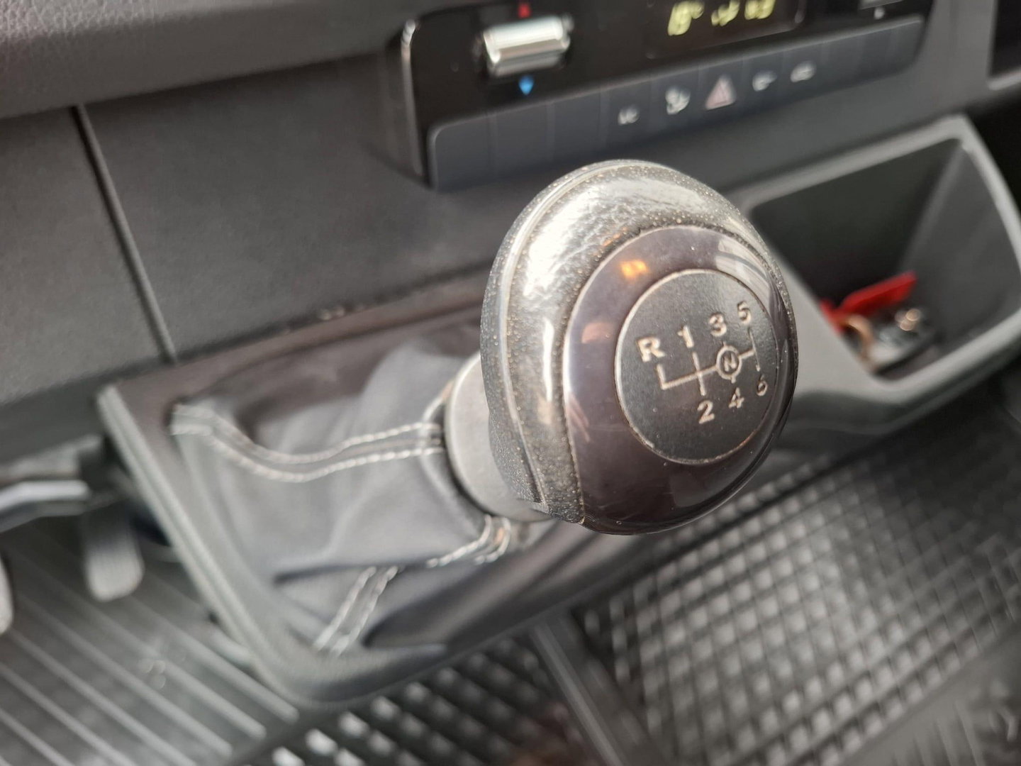 Mercedes-Benz Sprinter 311 2.2 CDI L2H2 AIRCO / CAMERA / 3 ZITS / DEALER ONDERHOUDEN / NAVI