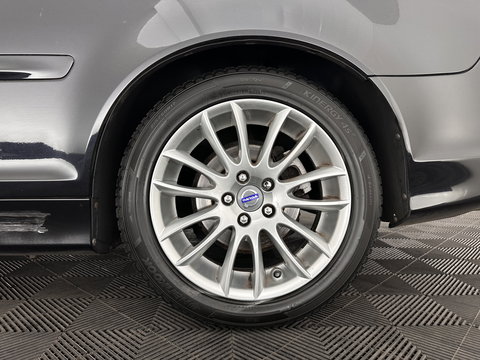 Volvo C70 Convertible 2.4 D5 Summum Aut. *LEATHER | XENON | CARPLAY | MEMORY-PACK | HEATED-COMFORTSEATS | ECC | PDC | CRUISE | TOWBAR | 17''ALU*