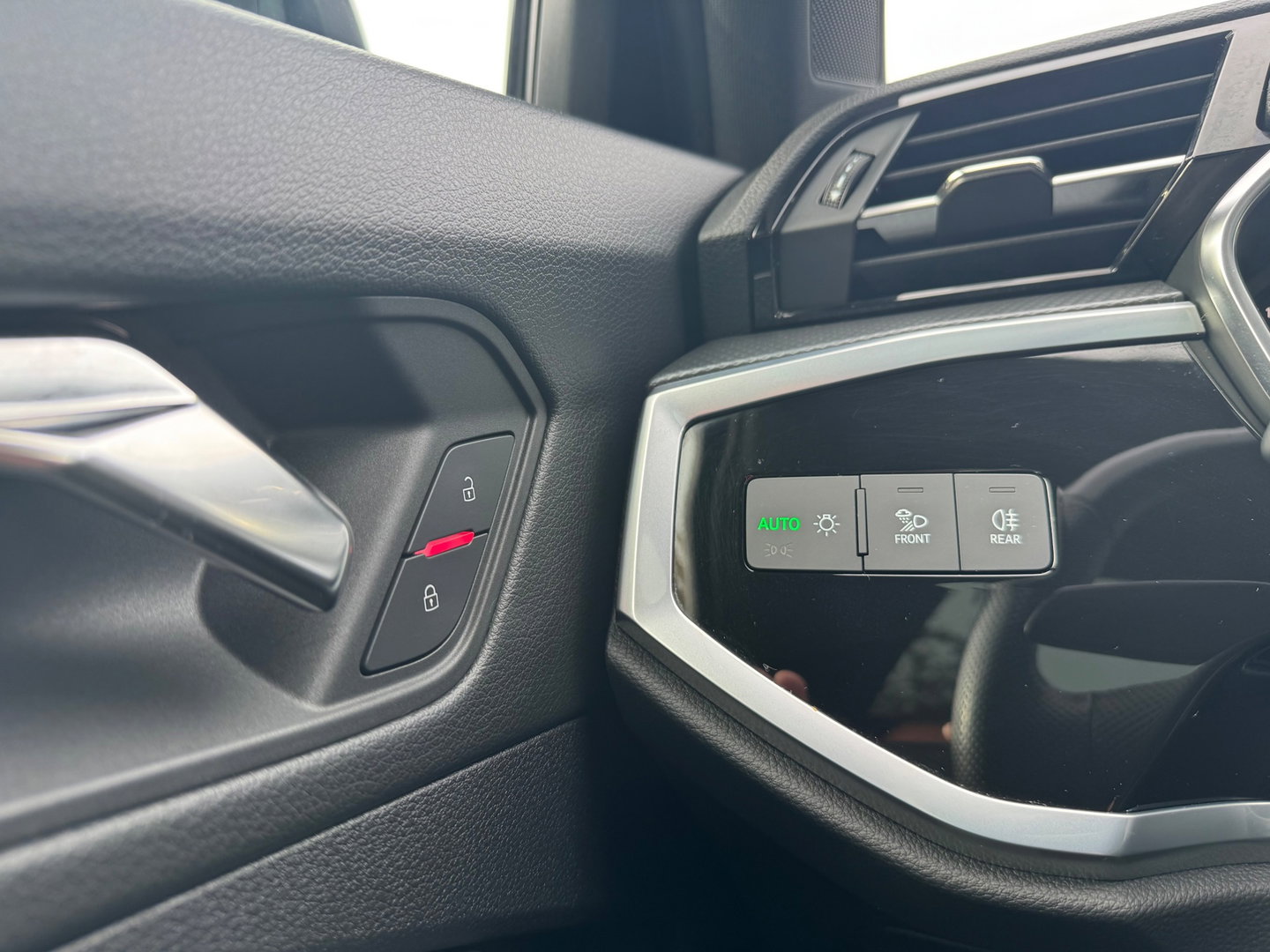 Audi Q3 Sportback 45 TFSI e S Edition SONOS Pano Camera Trekhaak Leder