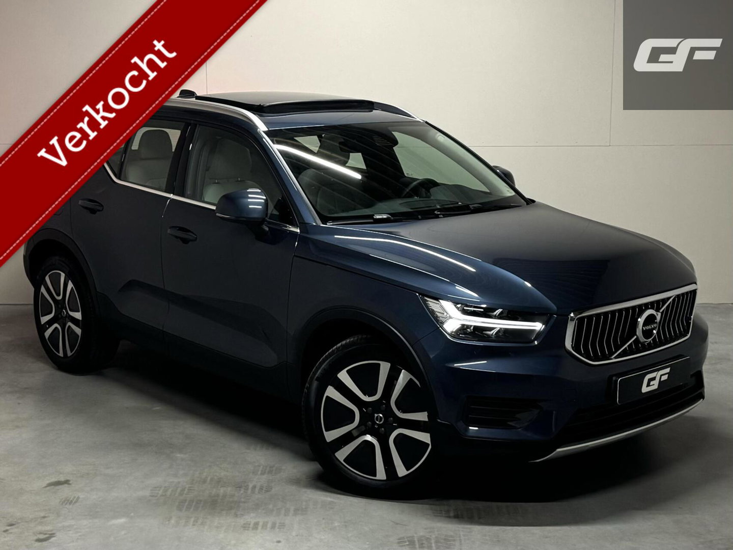Volvo XC40 1.5 T4 Recharge Inscription Pano Leer Carplay Camera