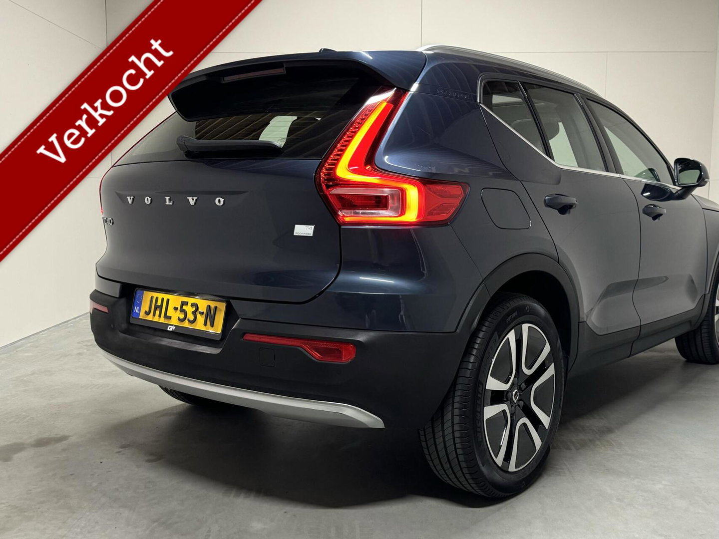 Volvo XC40 1.5 T4 Recharge Inscription Pano Leer Carplay Camera