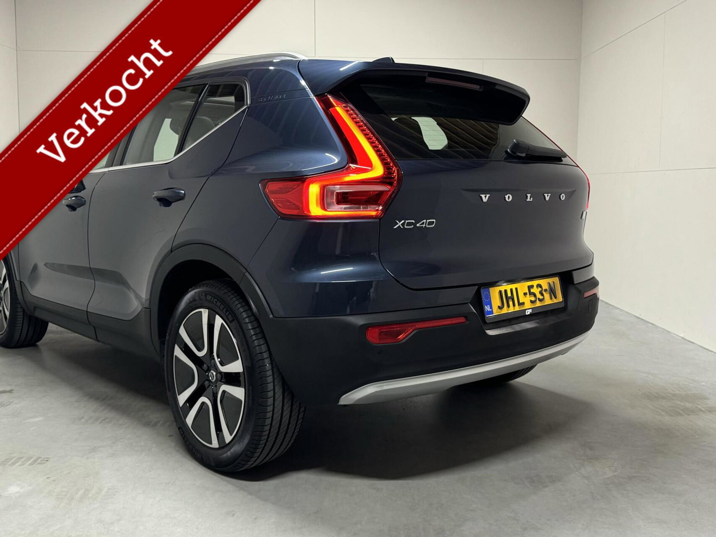 Volvo XC40 1.5 T4 Recharge Inscription Pano Leer Carplay Camera