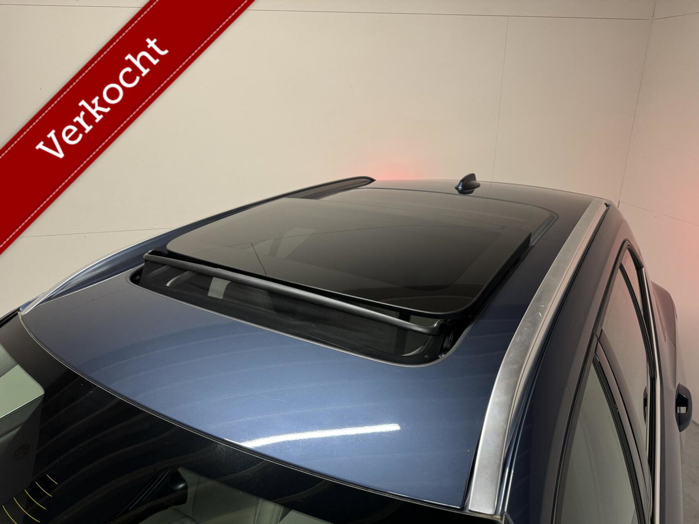 Volvo XC40 1.5 T4 Recharge Inscription Pano Leer Carplay Camera