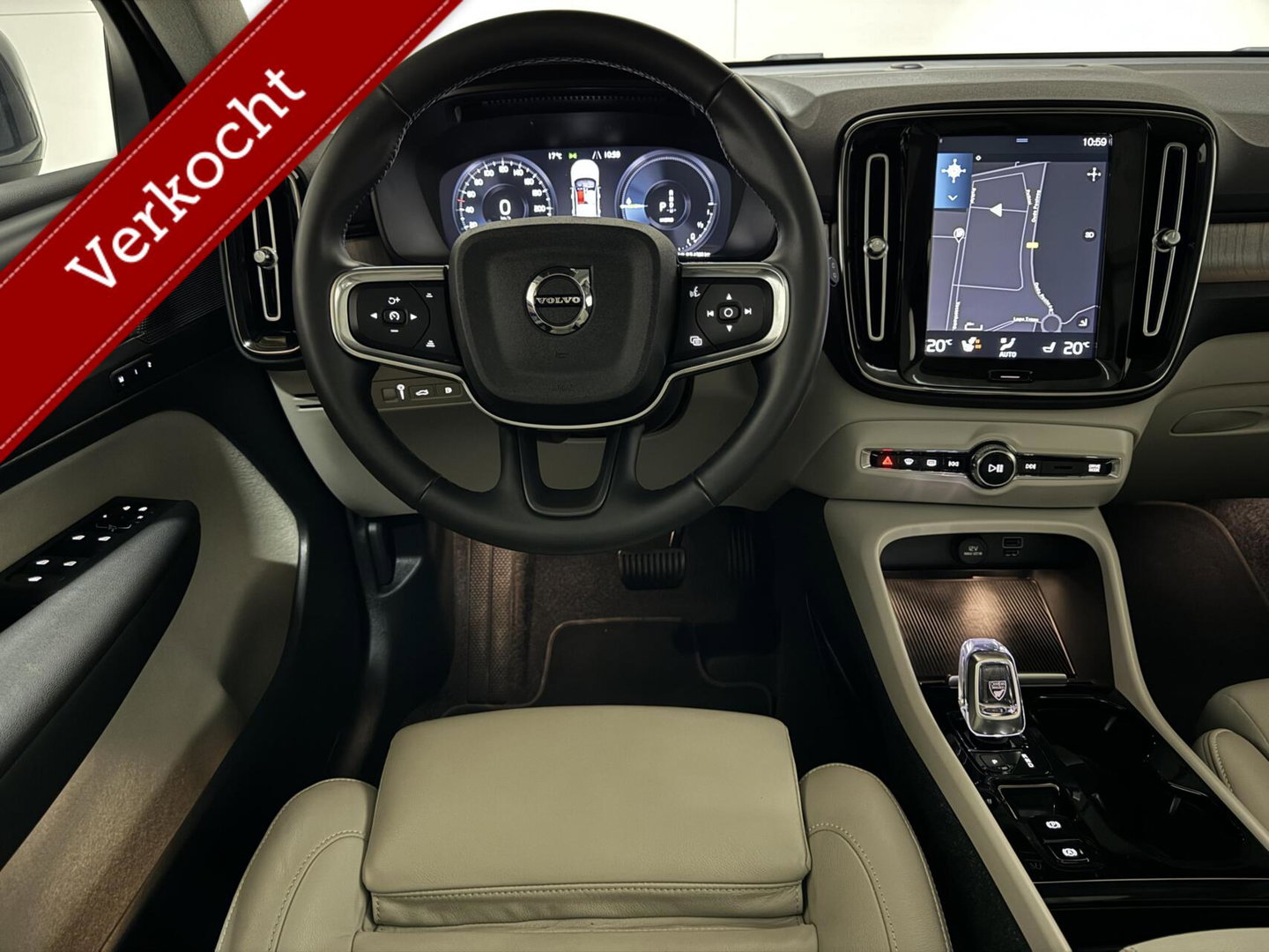 Volvo XC40 1.5 T4 Recharge Inscription Pano Leer Carplay Camera