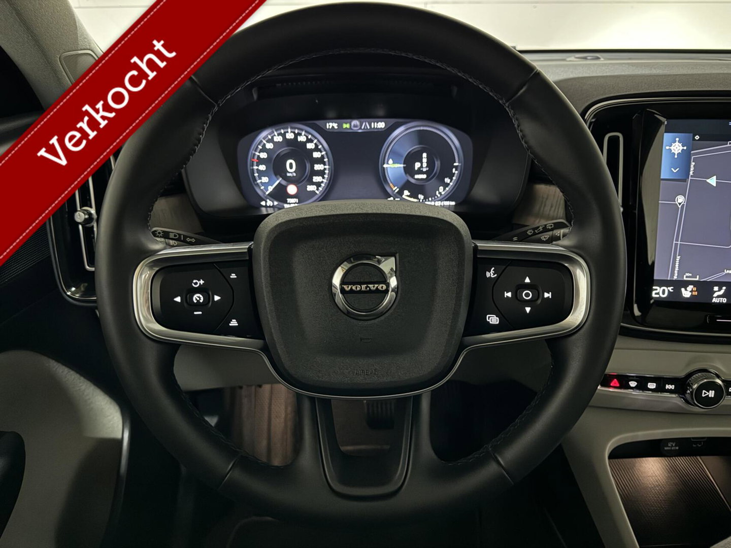 Volvo XC40 1.5 T4 Recharge Inscription Pano Leer Carplay Camera