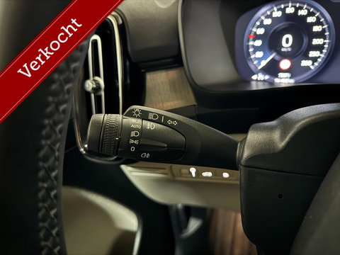 Volvo XC40 1.5 T4 Recharge Inscription Pano Leer Carplay Camera