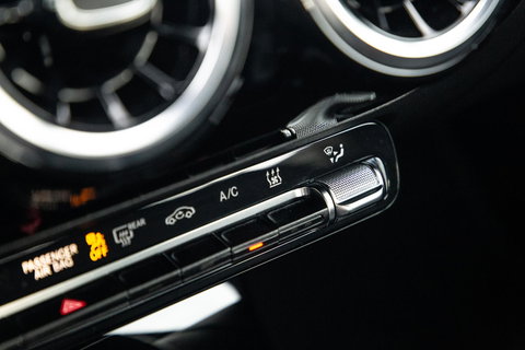 Mercedes-Benz A-Klasse 250 e Business Line AUTOMAAT / LEDER / CRUISE CONTROLE / CAMERA / CARPLAY