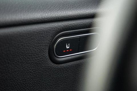 Mercedes-Benz A-Klasse 250 e Business Line AUTOMAAT / LEDER / CRUISE CONTROLE / CAMERA / CARPLAY