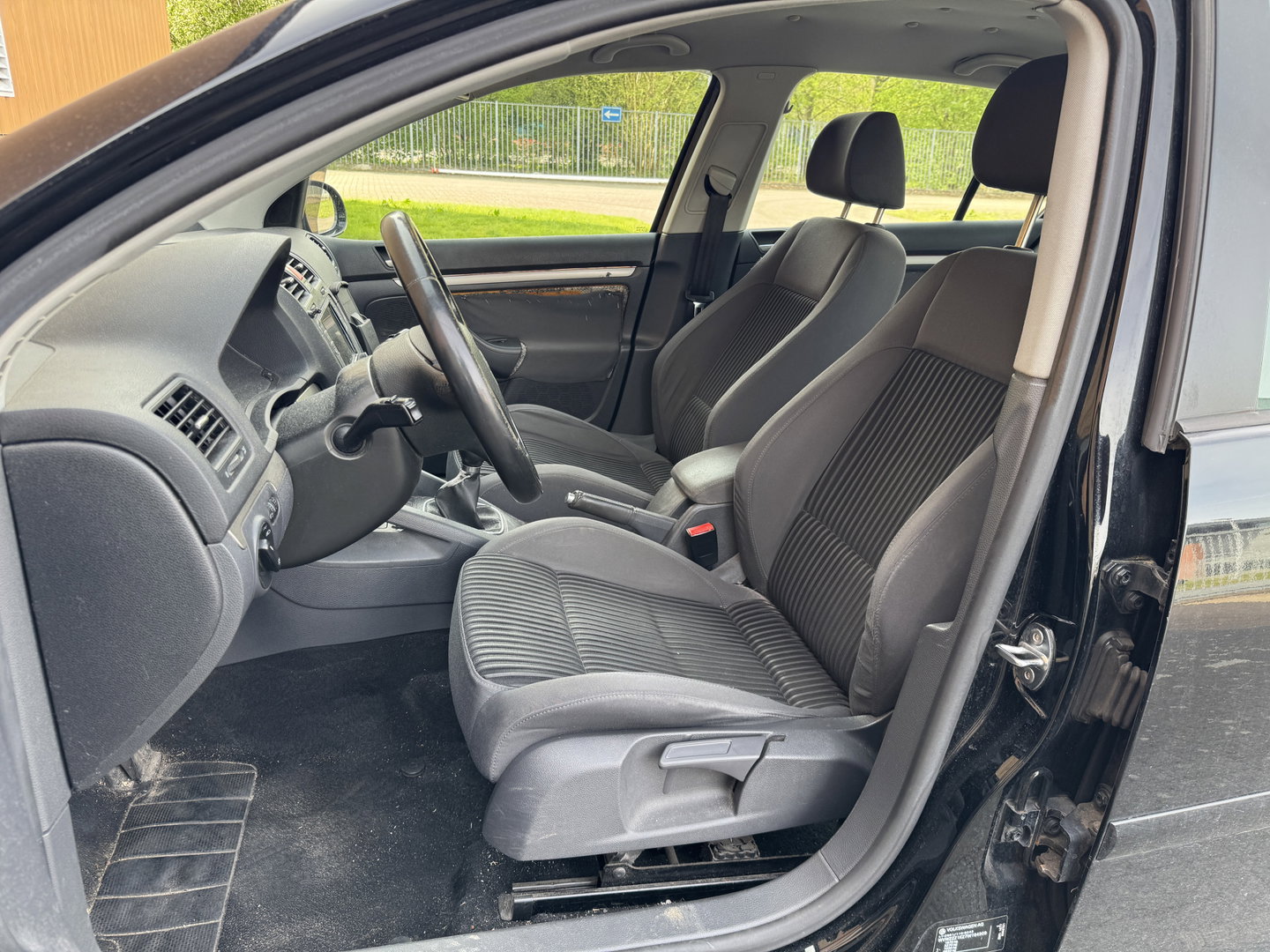 Volkswagen Golf 1.4 TSI Comfortline Business | Handel / Export | Origineel Nederlands | APK 22-09-2026 | Apple Carplay | Android Auto | Trekhaak | Cruise Control |