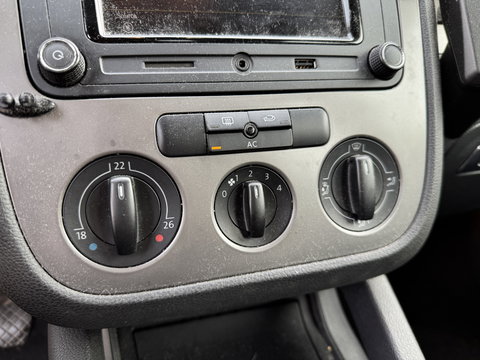 Volkswagen Golf 1.4 TSI Comfortline Business | Handel / Export | Origineel Nederlands | APK 22-09-2026 | Apple Carplay | Android Auto | Trekhaak | Cruise Control |