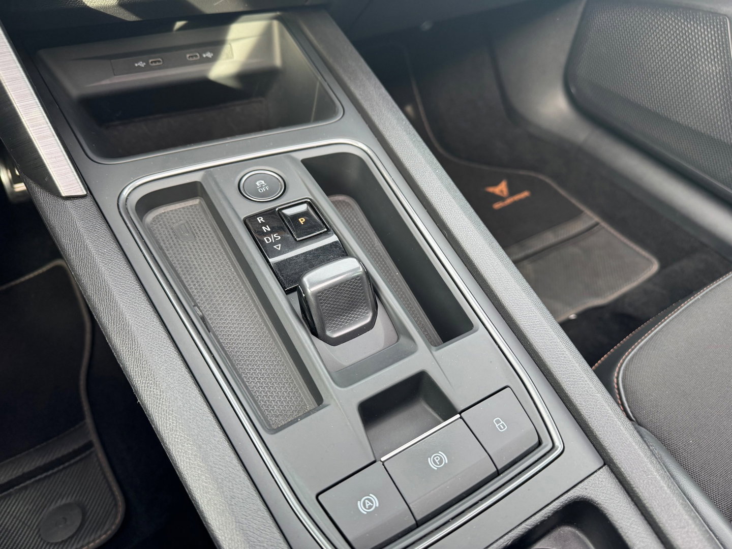 CUPRA Formentor 1.4 e-Hybrid VZ Performance 245 PK Pano Keyless Memory