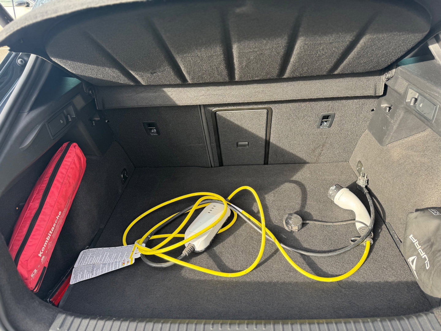 CUPRA Formentor 1.4 e-Hybrid VZ Performance 245 PK Pano Keyless Memory