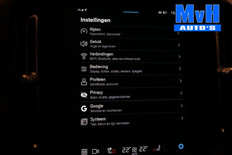 Volvo XC40 2.0 B3 Essential|MHEV|163PK|STOEL/STUUR.VERW|CAMERA