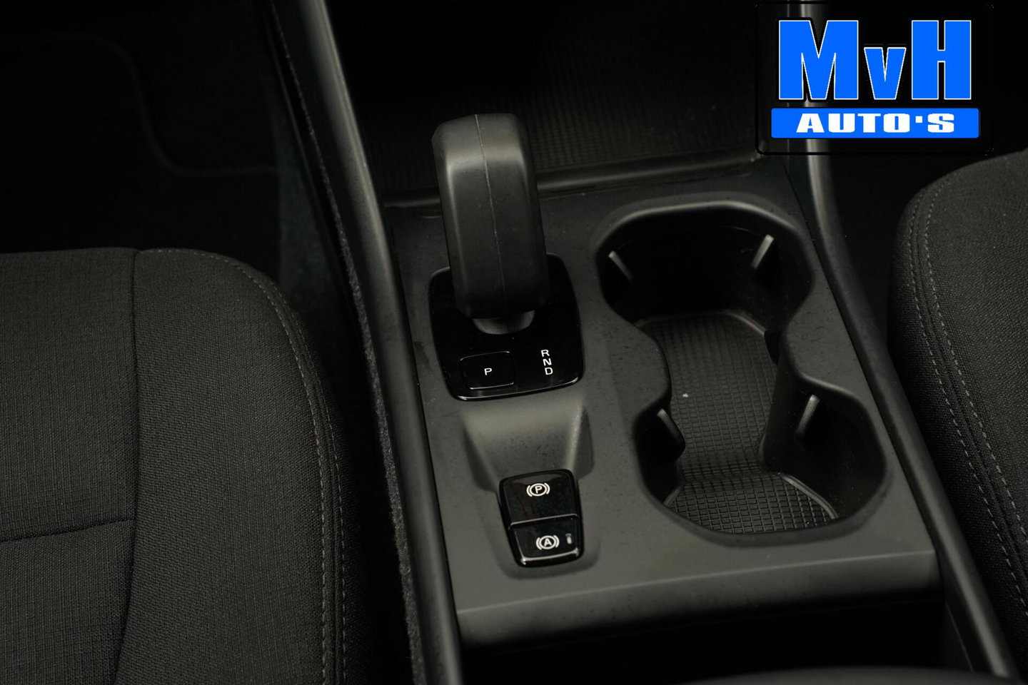 Volvo XC40 2.0 B3 Essential|MHEV|163PK|STOEL/STUUR.VERW|CAMERA