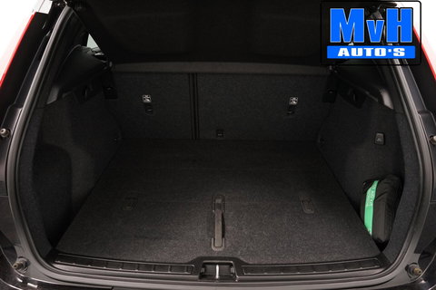 Volvo XC40 2.0 B3 Essential|MHEV|163PK|STOEL/STUUR.VERW|CAMERA