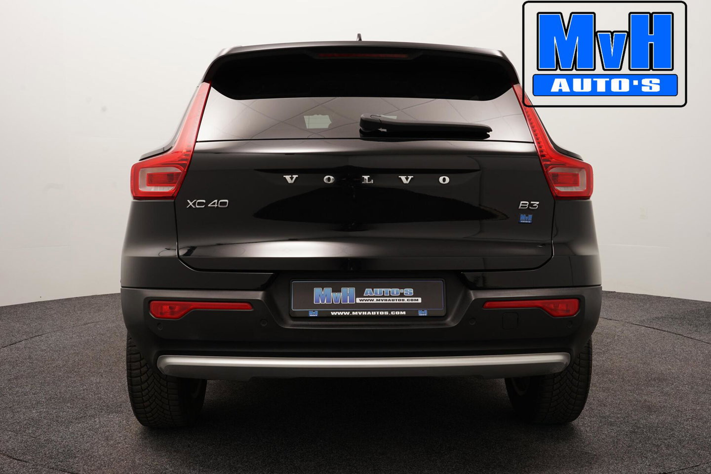 Volvo XC40 2.0 B3 Essential|MHEV|163PK|STOEL/STUUR.VERW|CAMERA