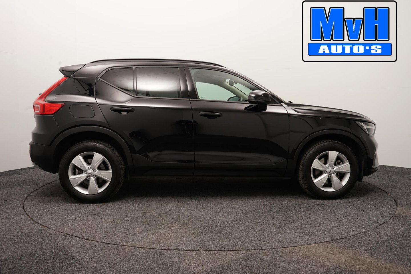 Volvo XC40 2.0 B3 Essential|MHEV|163PK|STOEL/STUUR.VERW|CAMERA