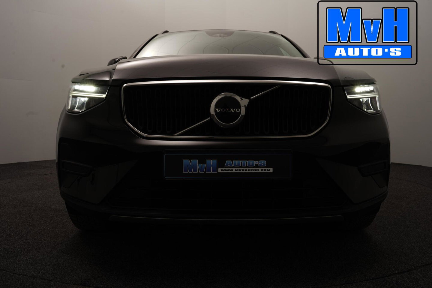 Volvo XC40 2.0 B3 Essential|MHEV|163PK|STOEL/STUUR.VERW|CAMERA