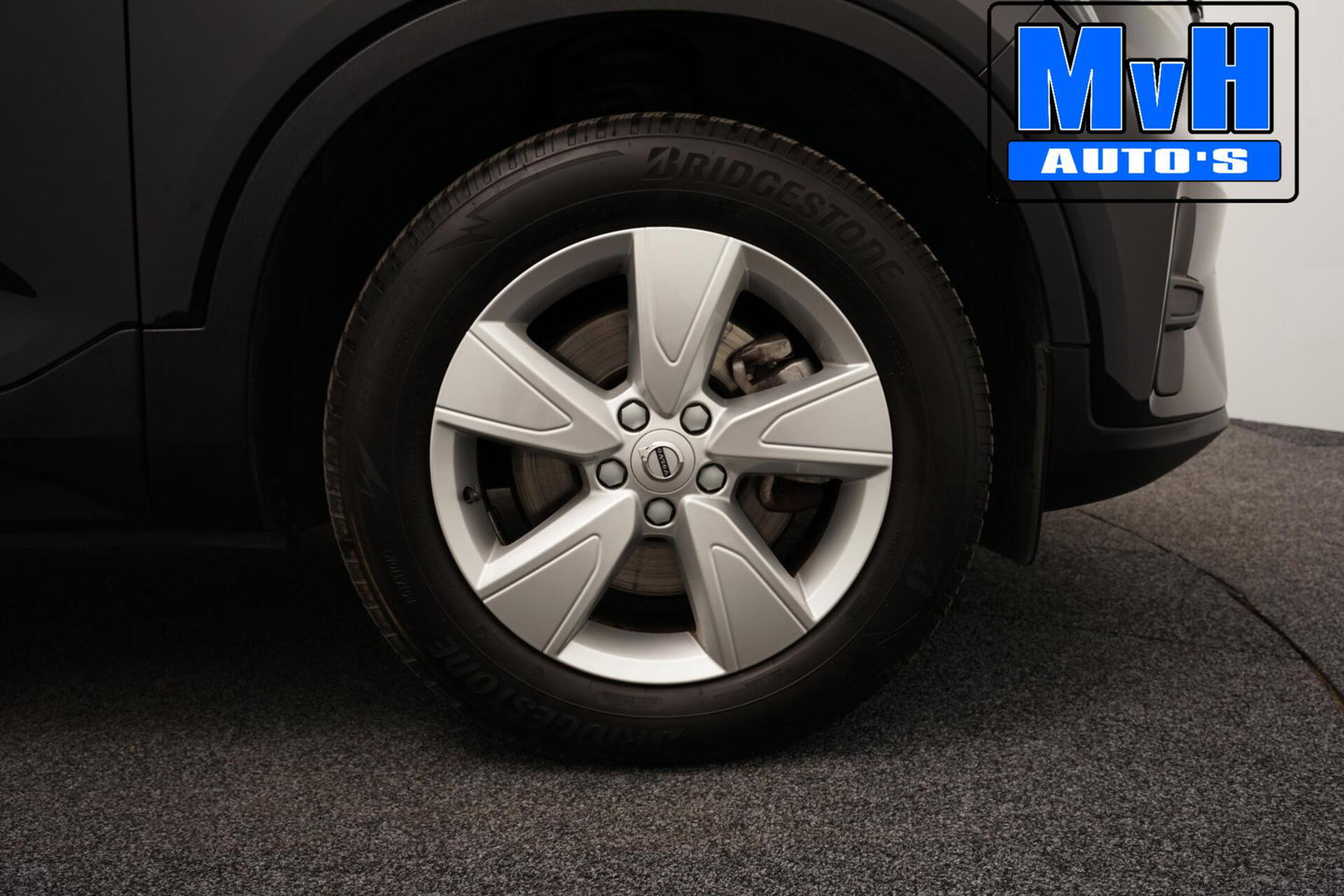 Volvo XC40 2.0 B3 Essential|MHEV|163PK|STOEL/STUUR.VERW|CAMERA