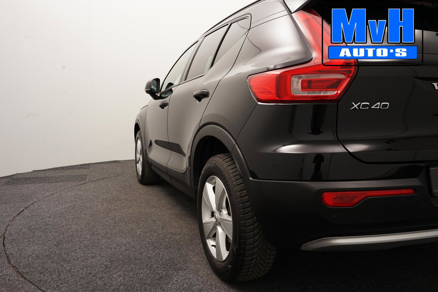 Volvo XC40 2.0 B3 Essential|MHEV|163PK|STOEL/STUUR.VERW|CAMERA