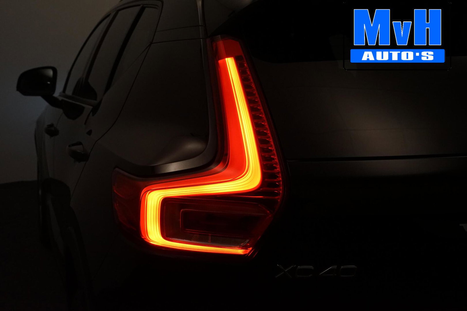 Volvo XC40 2.0 B3 Essential|MHEV|163PK|STOEL/STUUR.VERW|CAMERA