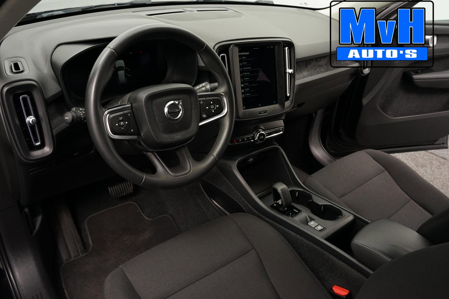 Volvo XC40 2.0 B3 Essential|MHEV|163PK|STOEL/STUUR.VERW|CAMERA