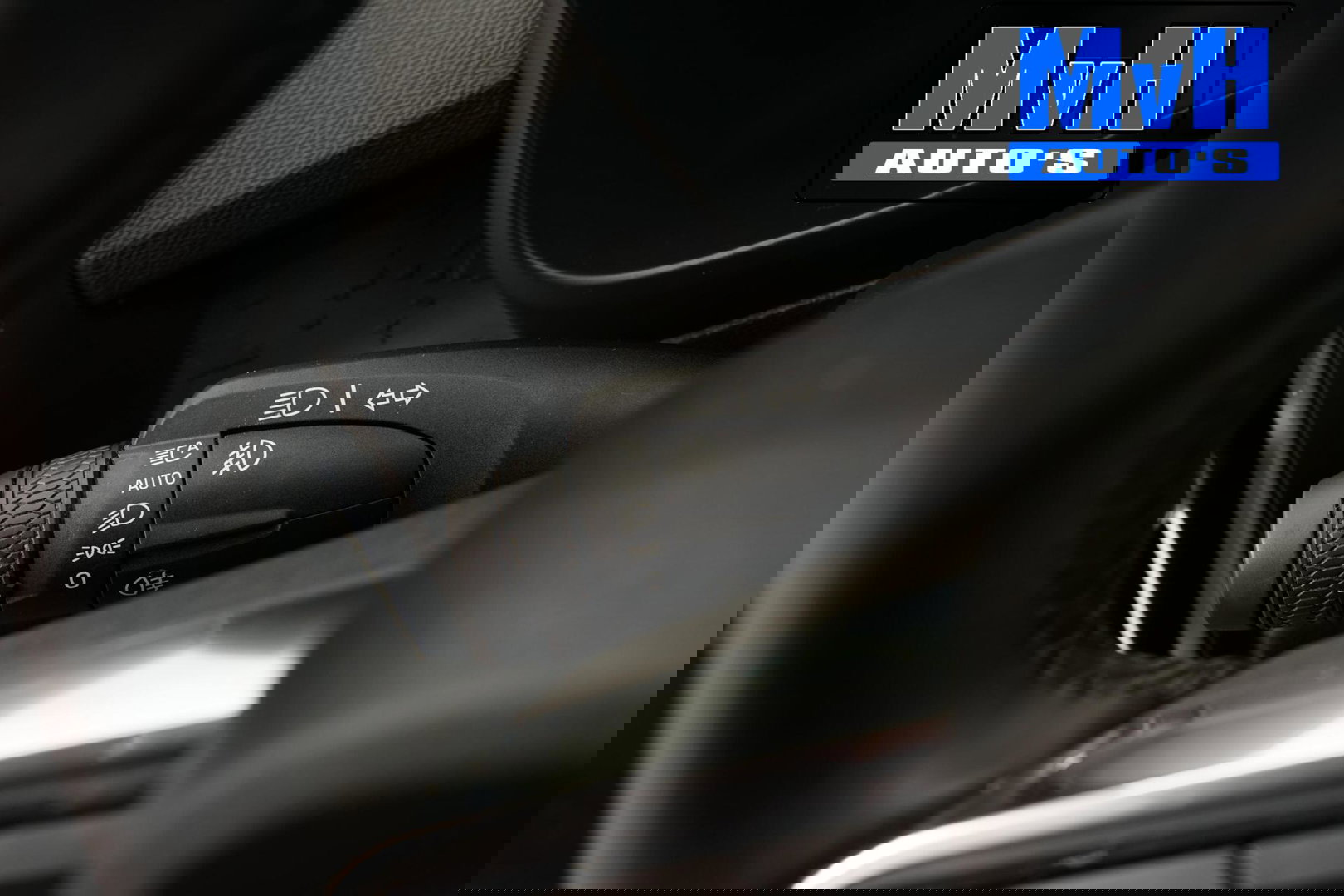 Volvo XC40 2.0 B3 Essential|MHEV|163PK|STOEL/STUUR.VERW|CAMERA