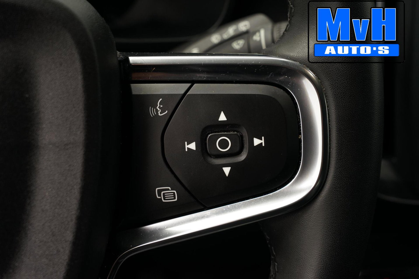 Volvo XC40 2.0 B3 Essential|MHEV|163PK|STOEL/STUUR.VERW|CAMERA