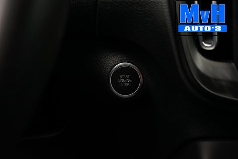 Volvo XC40 2.0 B3 Essential|MHEV|163PK|STOEL/STUUR.VERW|CAMERA