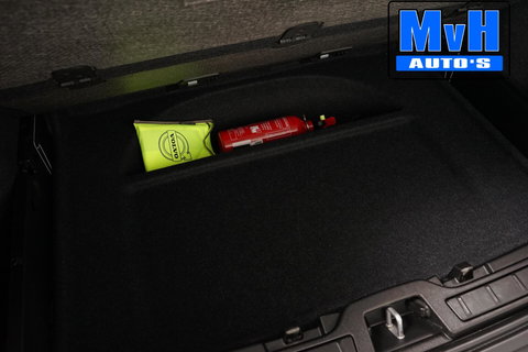 Volvo XC40 2.0 B3 Essential|MHEV|163PK|STOEL/STUUR.VERW|CAMERA